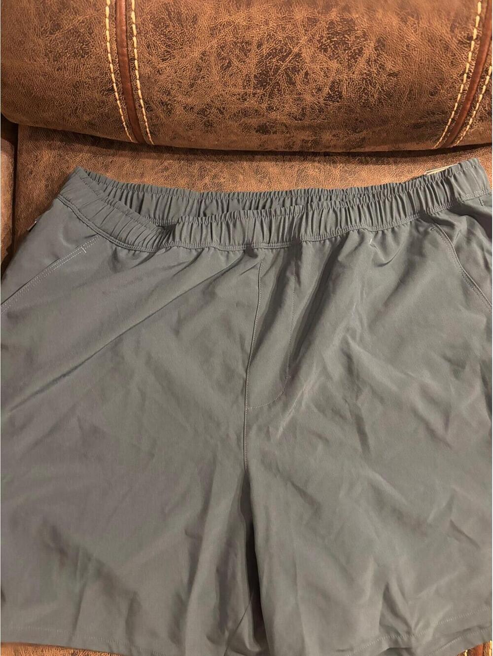 NWT DSG 6” Agility Woven Shorts Men’s Large Washed Teal Activewear